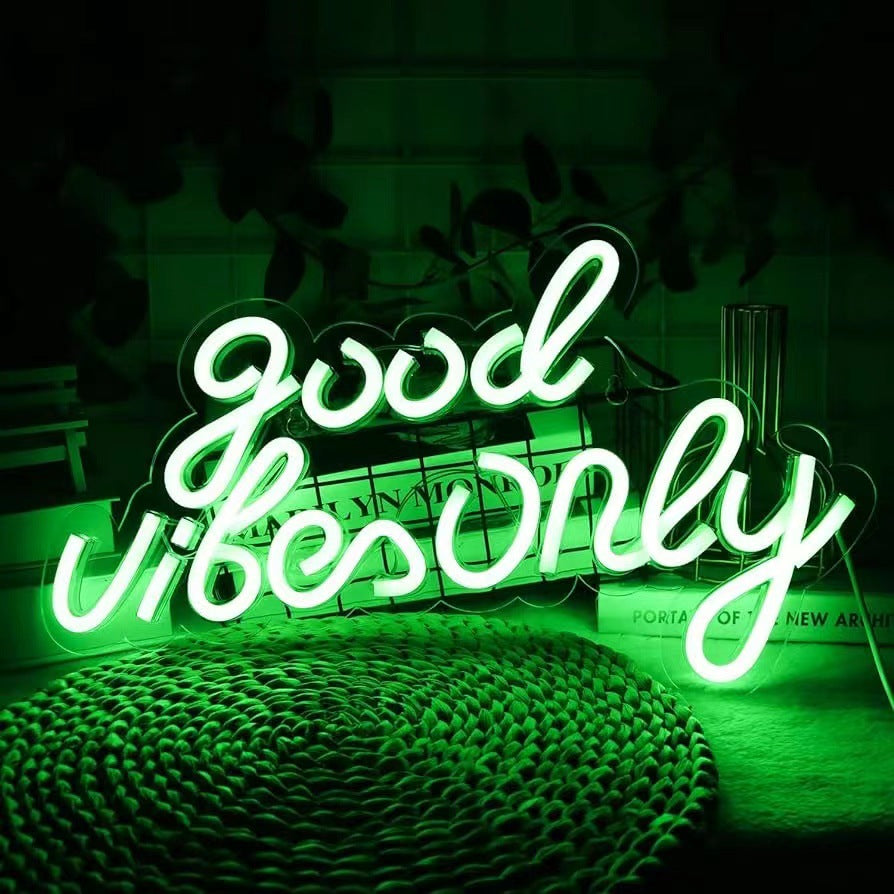 Cachito 'Good Vibes Only' LED Neon Sign - Pink USB-Operated Adjustable Brightness Neon Light for Diverse Occasions