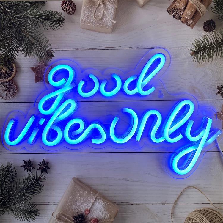 Cachito 'Good Vibes Only' LED Neon Sign - Pink USB-Operated Adjustable Brightness Neon Light for Diverse Occasions