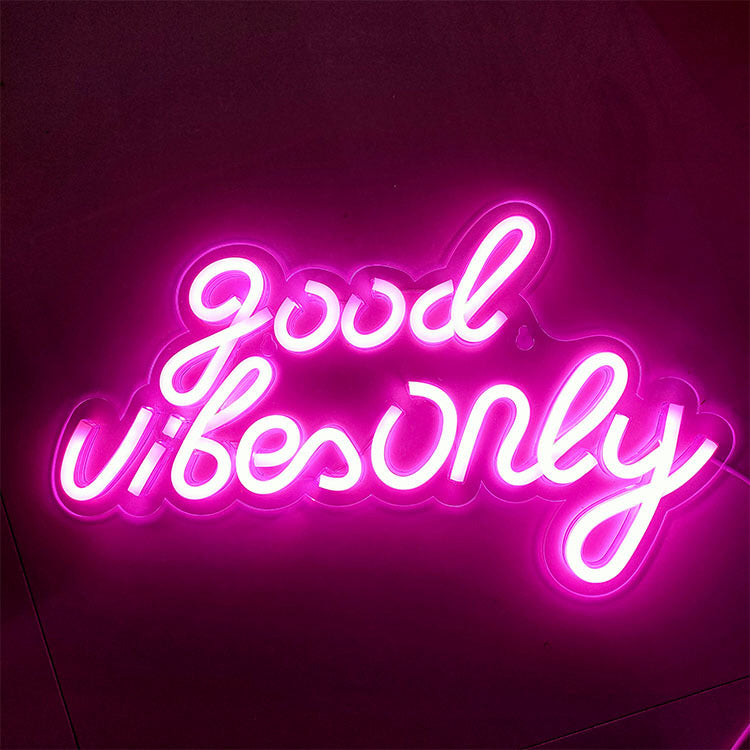 Cachito 'Good Vibes Only' LED Neon Sign - Pink USB-Operated Adjustable Brightness Neon Light for Diverse Occasions